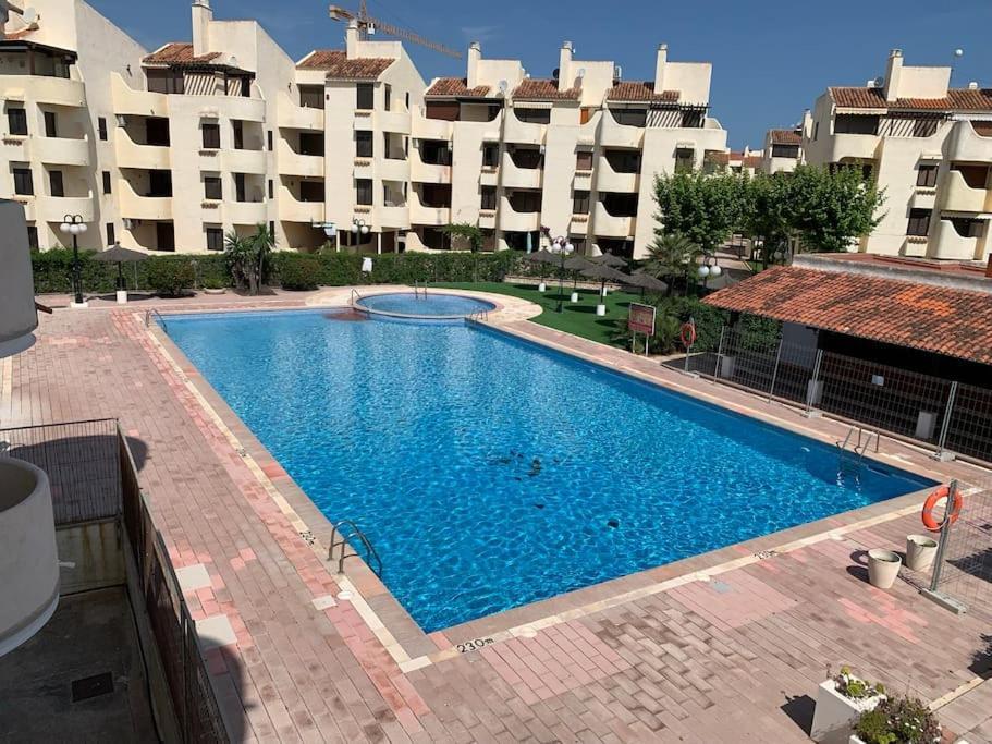 Apartamento Con Piscina A 200m De La Playa En Dénia
