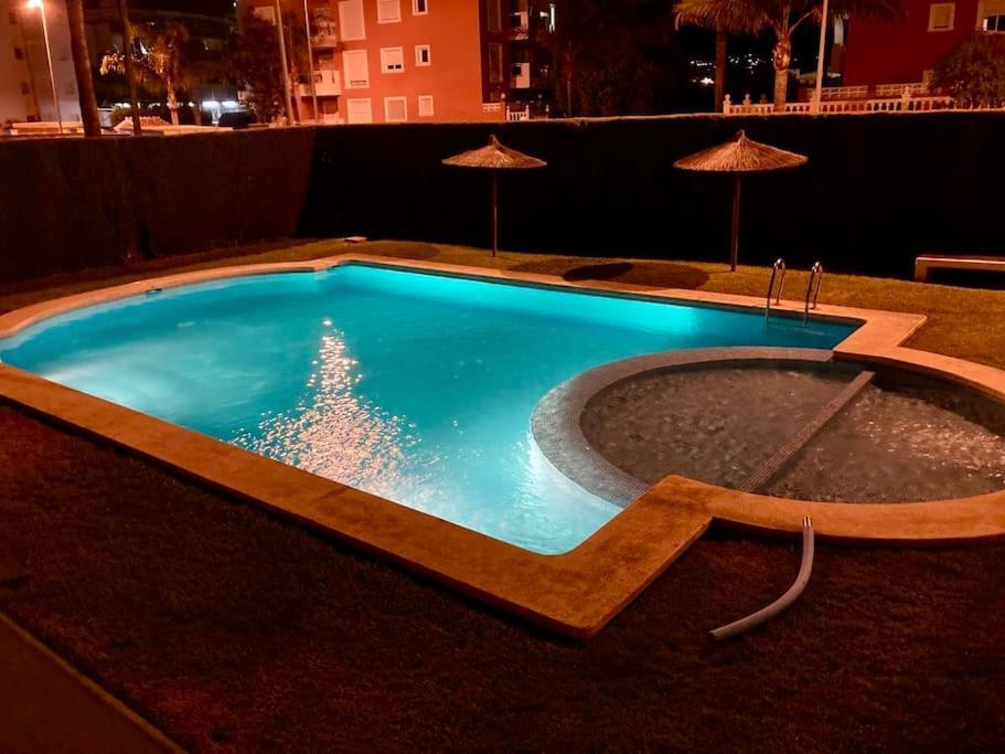 Felices Vacaciones En * Dénia