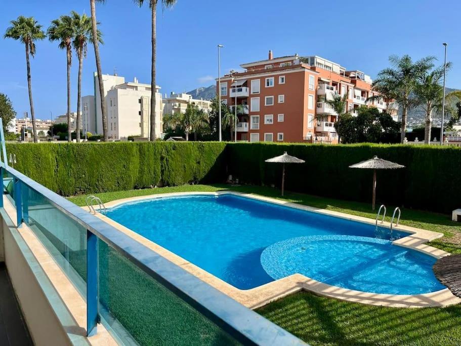 Felices Vacaciones En Dénia