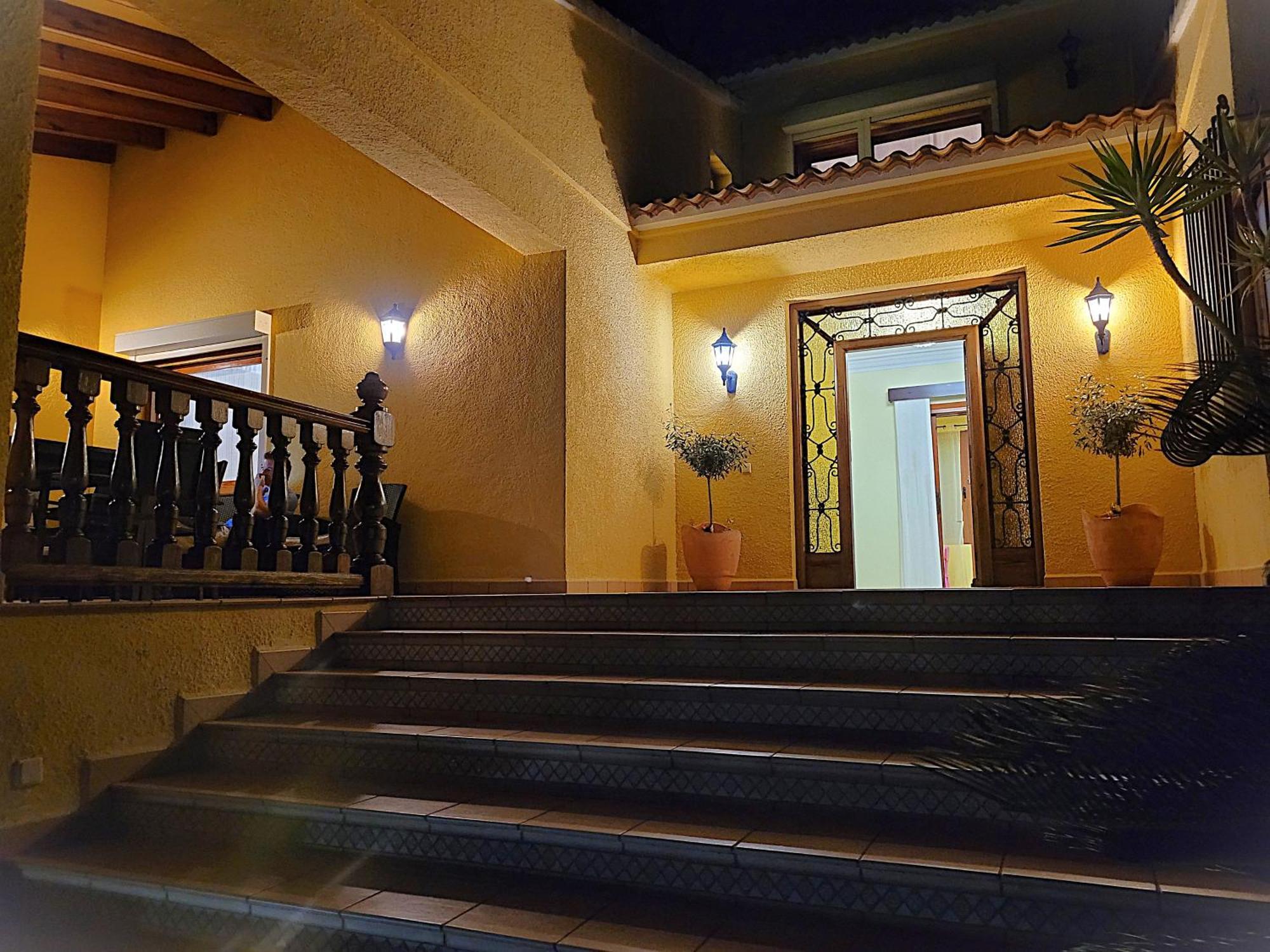 With Private Pool And Tennis Court 150 Metres From The Sea-villa El Olivo Villa