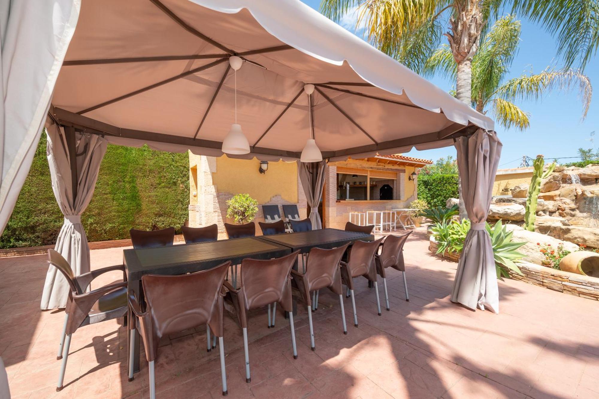 With Private Pool And Tennis Court 150 Metres From The Sea-villa El Olivo * Denia