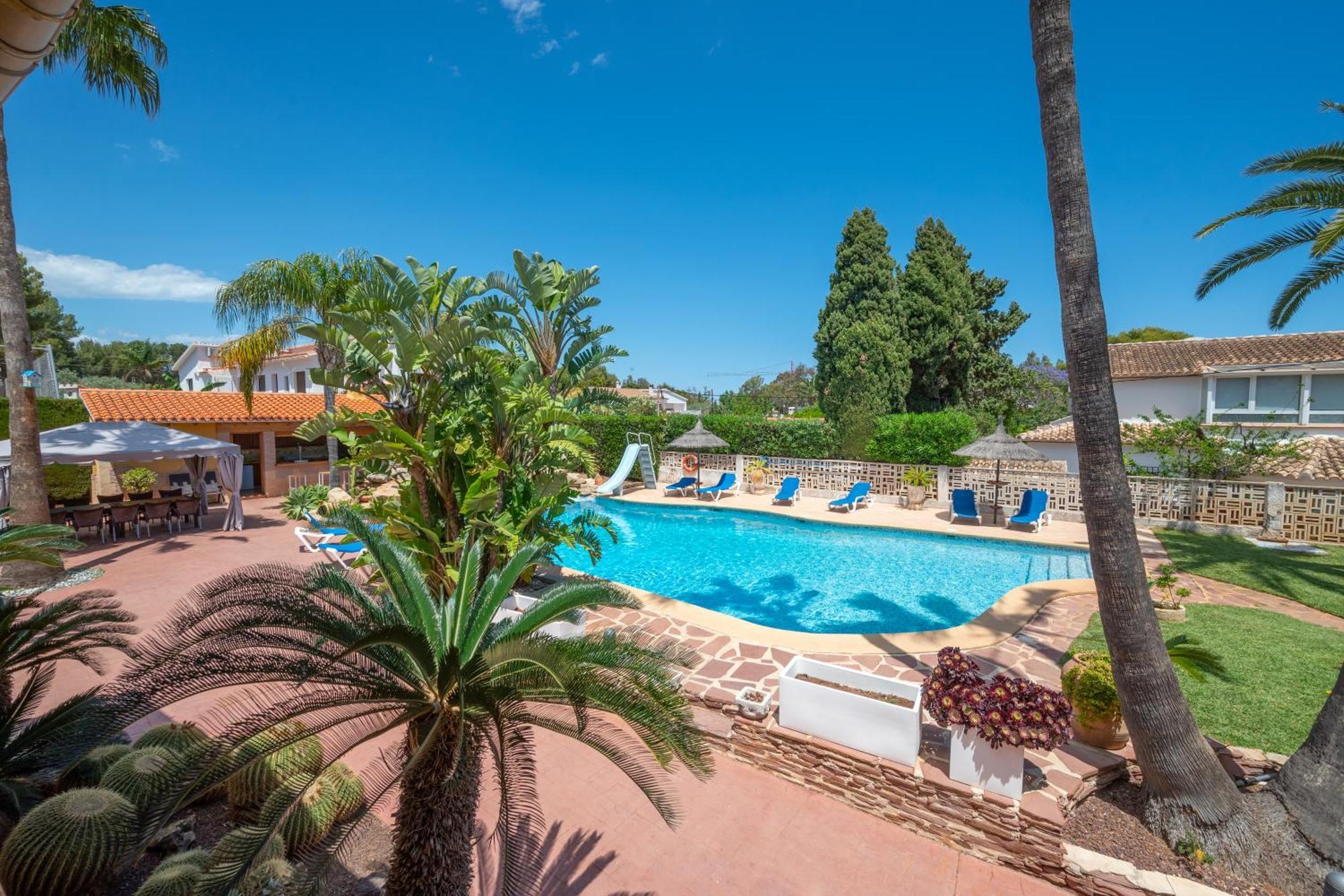 With Private Pool And Tennis Court 150 Metres From The Sea-villa El Olivo Villa *