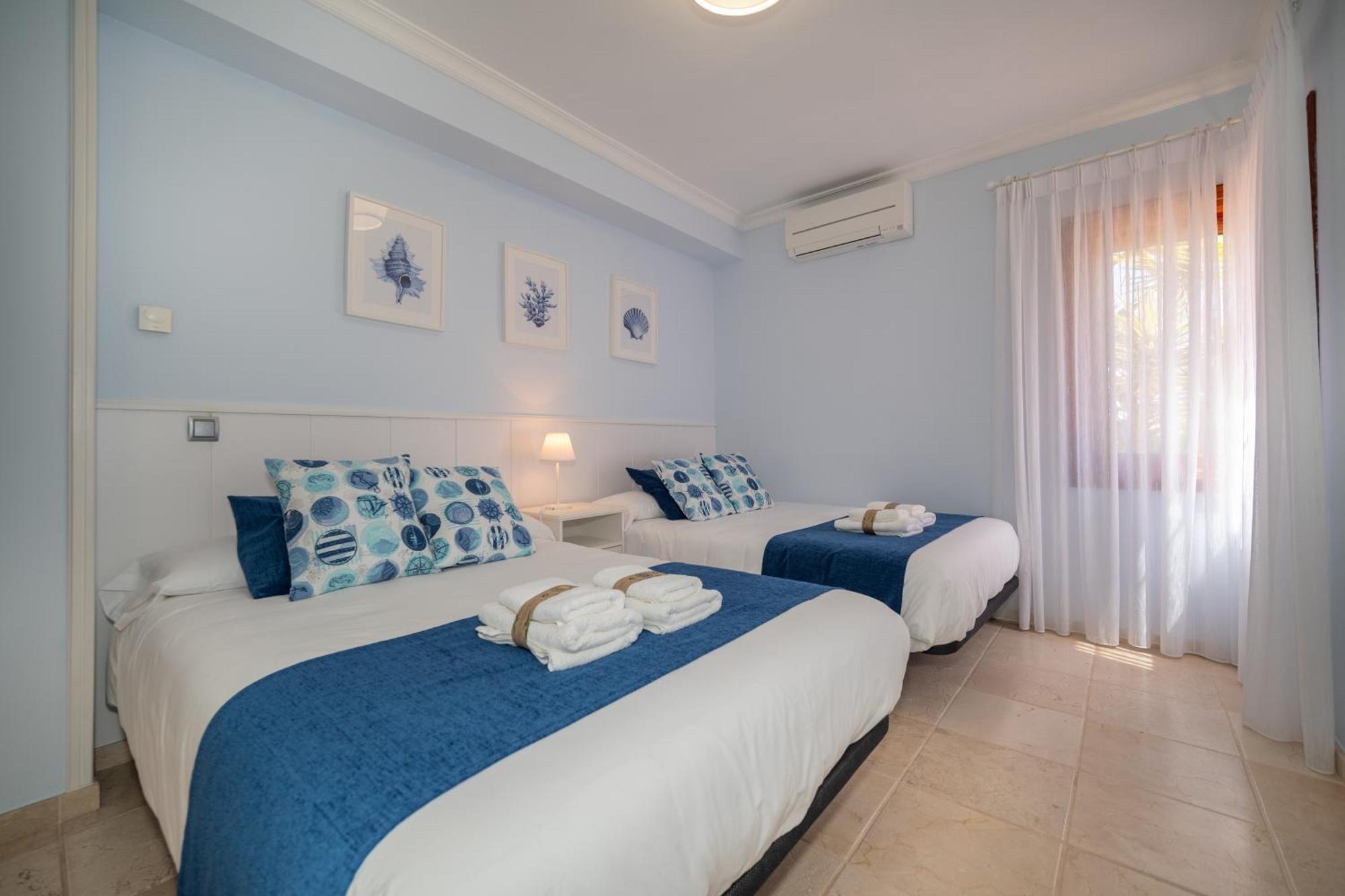 With Private Pool And Tennis Court 150 Metres From The Sea-villa El Olivo Villa