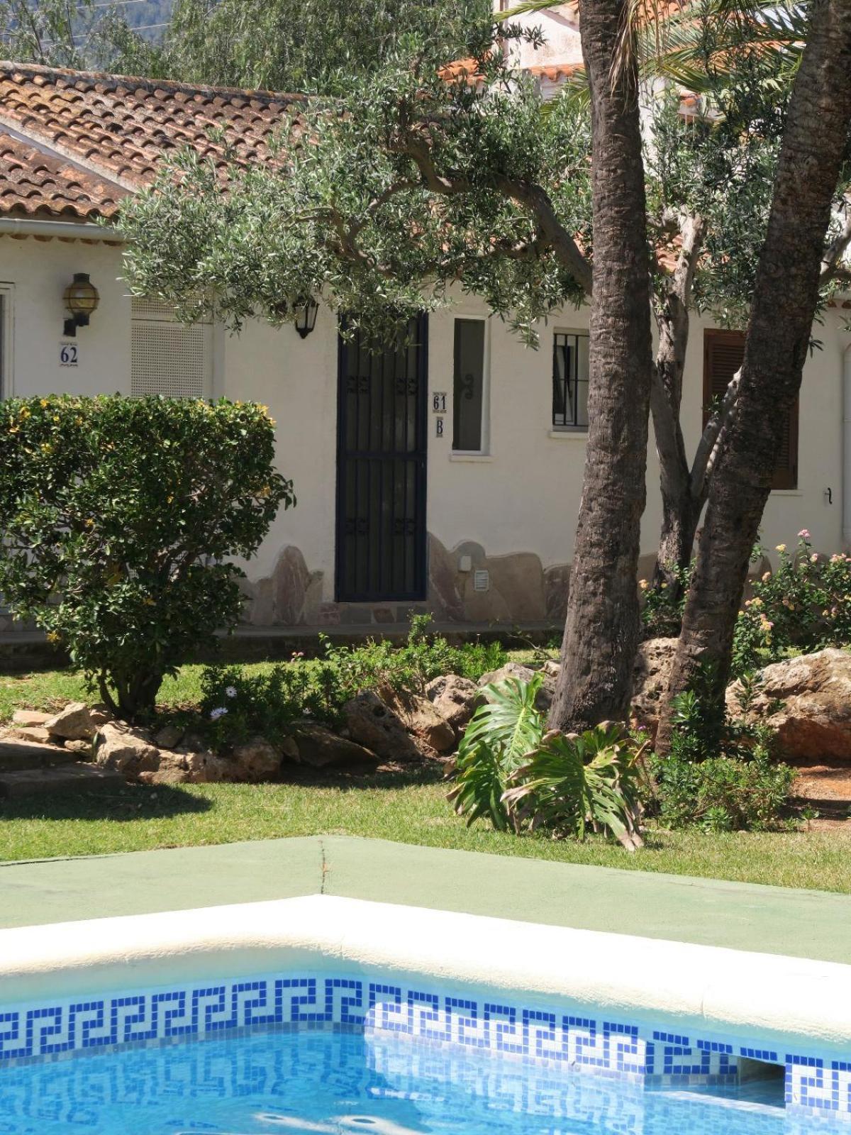 Casa Dos Piscinas Y Jardin Privado, Fibra 1 Gb *