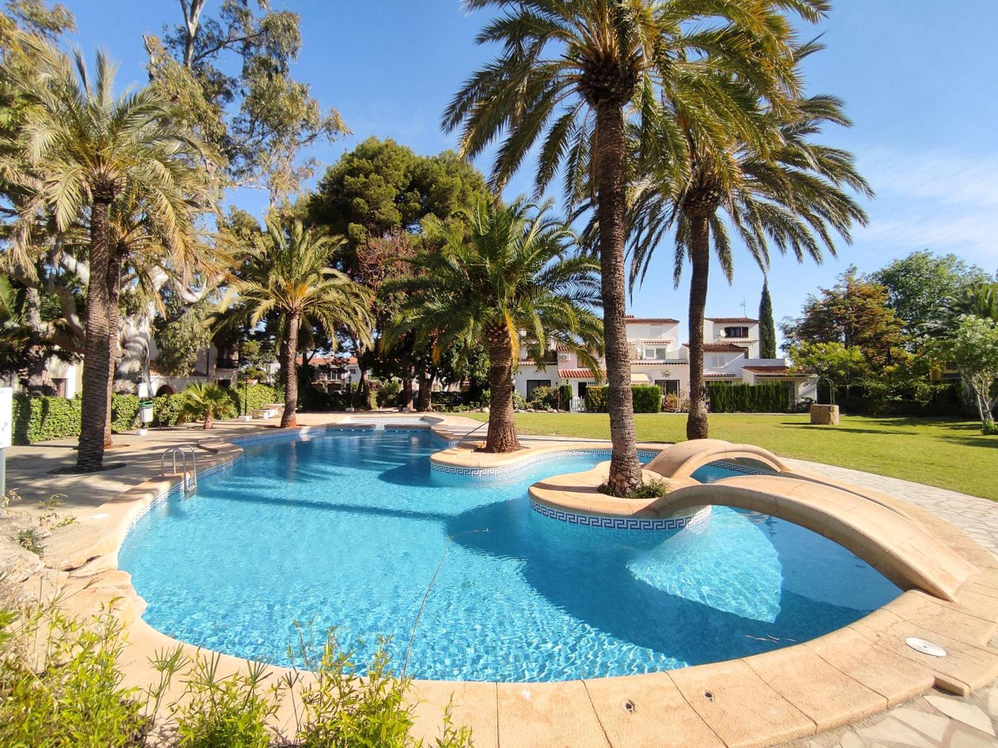 Casa Dos Piscinas Y Jardin Privado, Fibra 1 Gb *