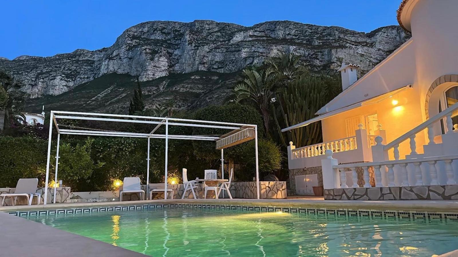 Villa Unique Piscine Vue Et Montgo Impasse Privee *