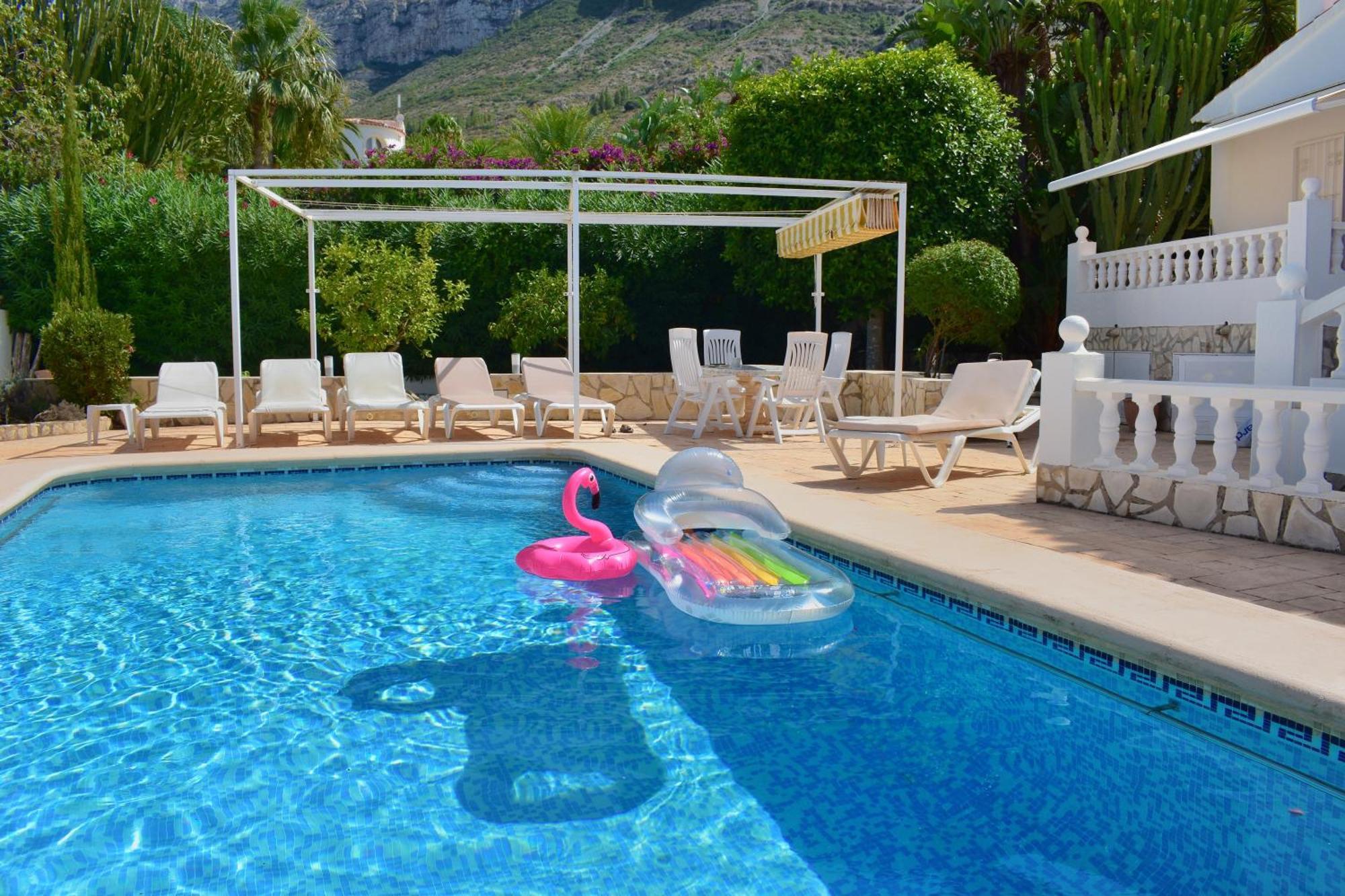 Unique Piscine Vue Et Montgo Impasse Privee Villa