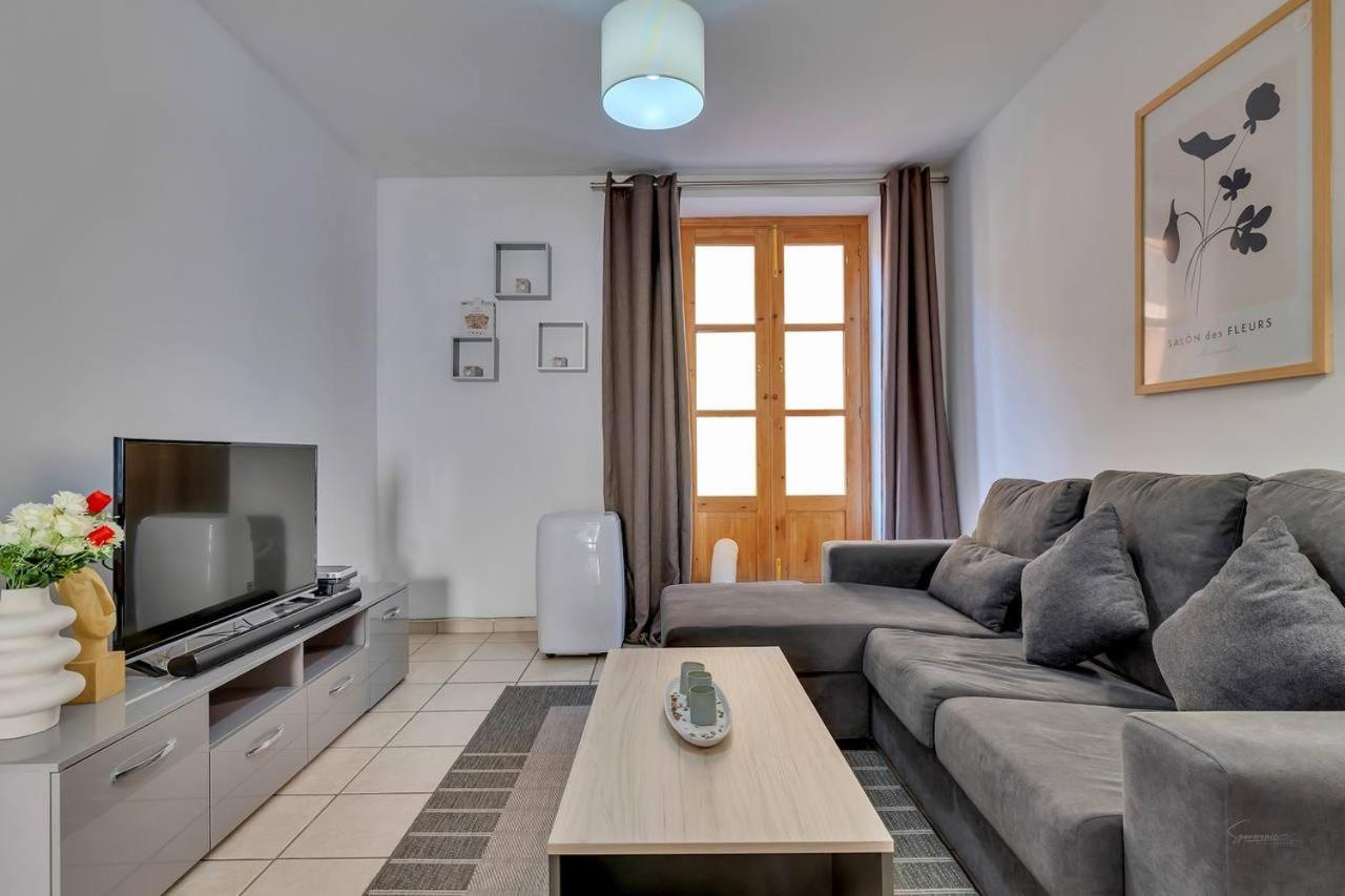 Terrace & Bbq Experience Apartment Denia