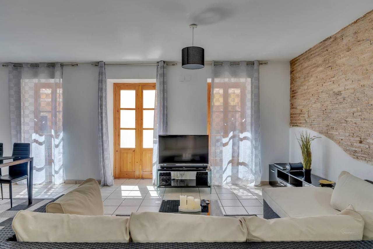 Terrace & Bbq Experience Apartment *