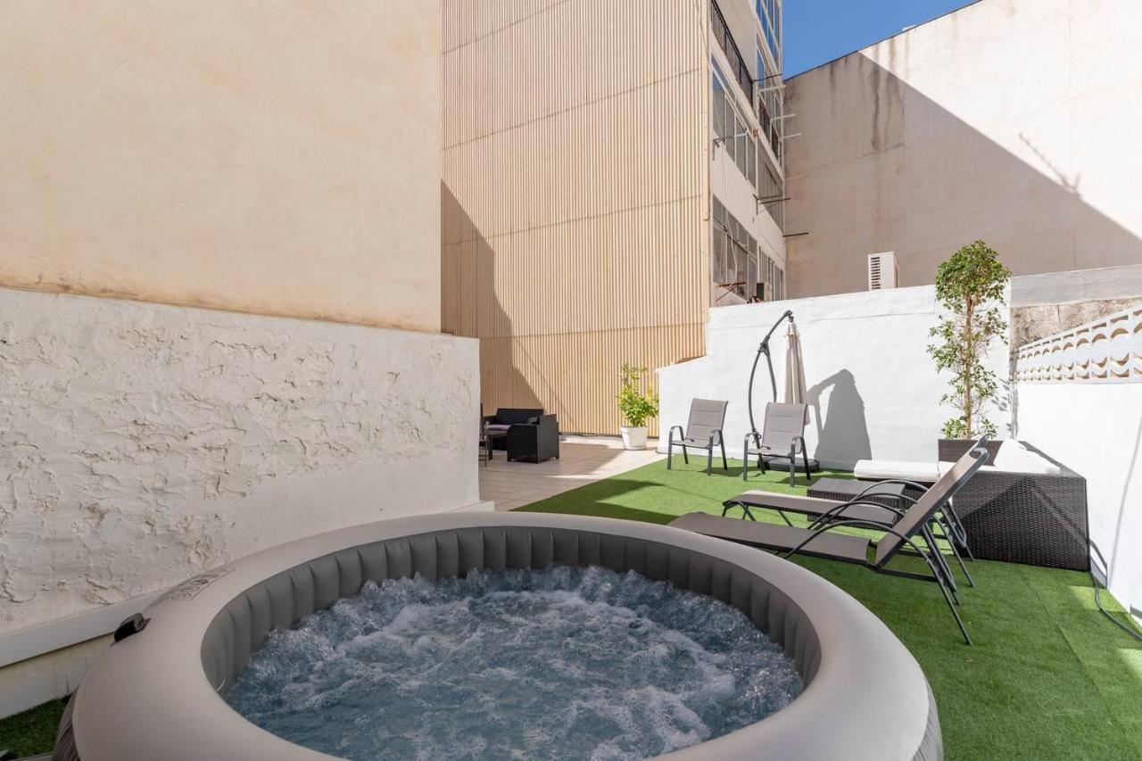 Terrace & Bbq Experience Apartment