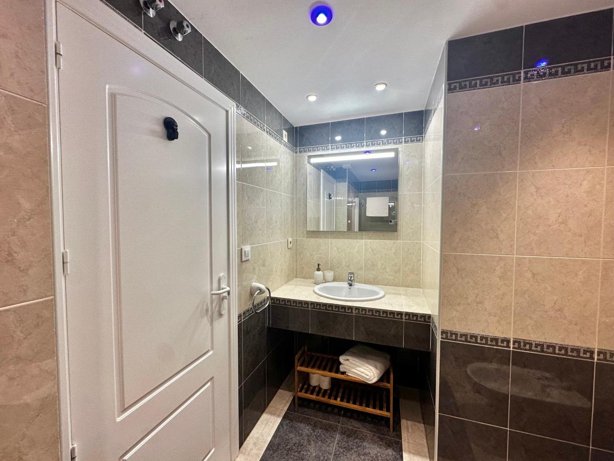 Apartamento Marinas By Caumahomes *
