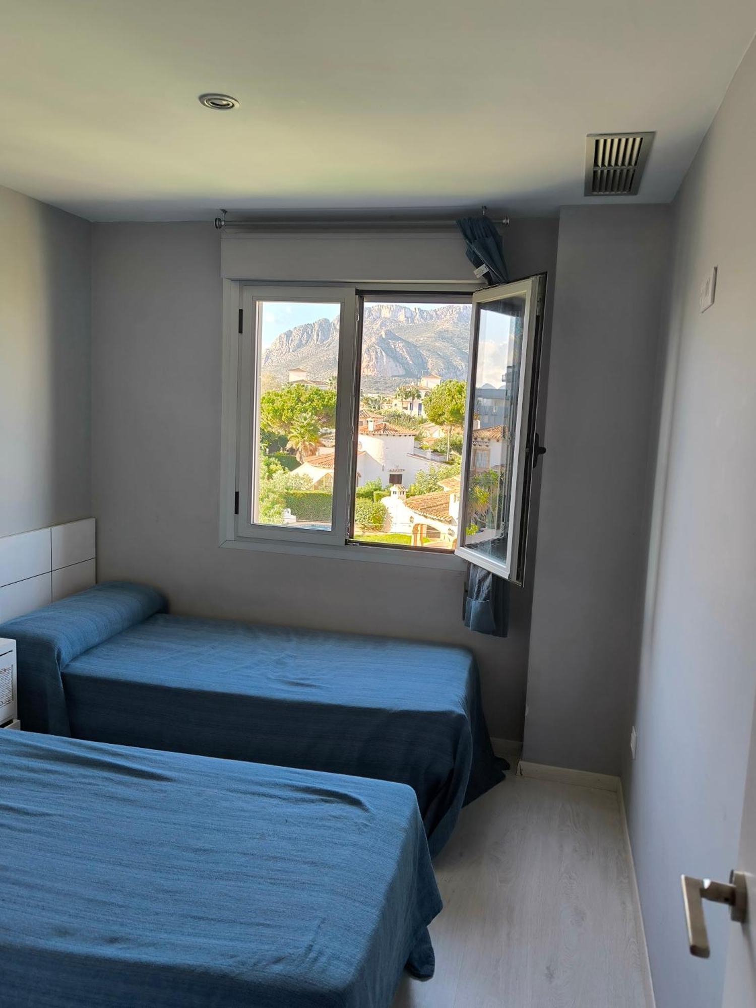 Marenia, Duplex En Primera Linea De Playa Apartment