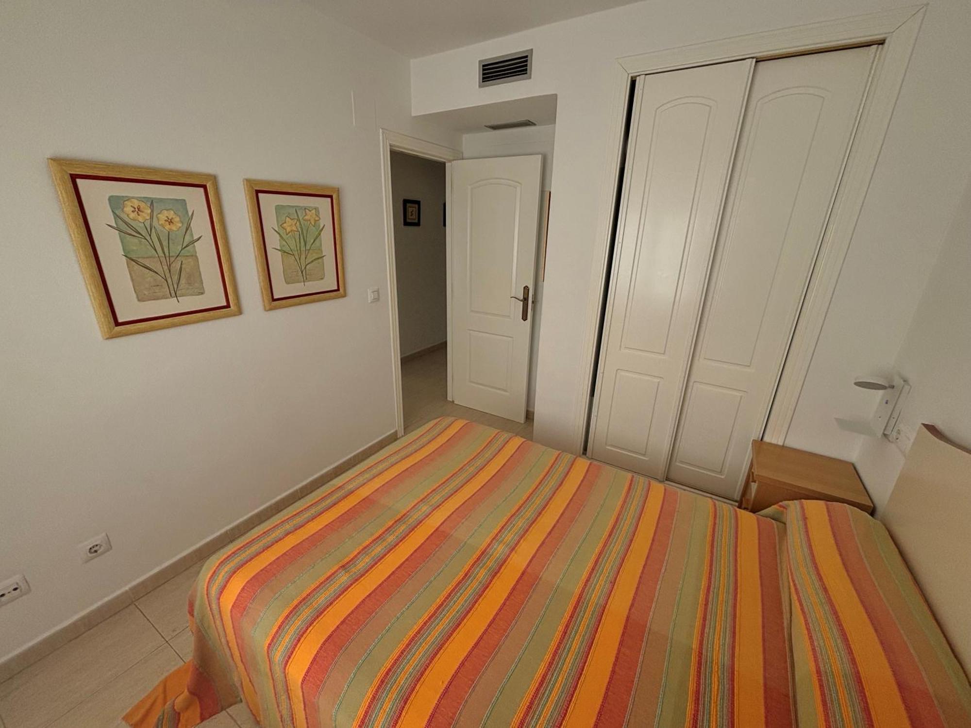 Apartamento La Riviera Bajo Esquina- Serviden