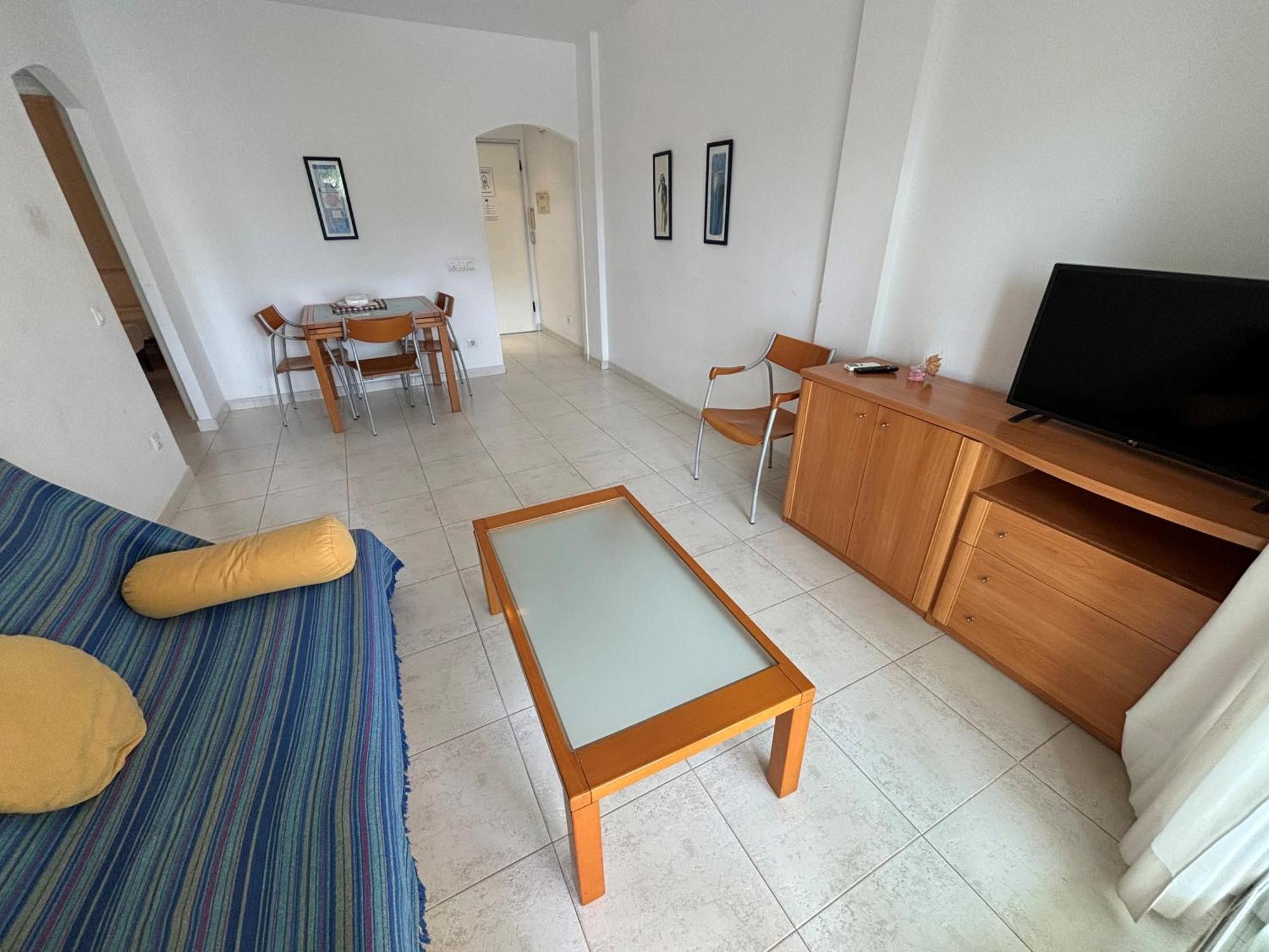 Apartamento La Fontana B-segundo Piso- Serviden *