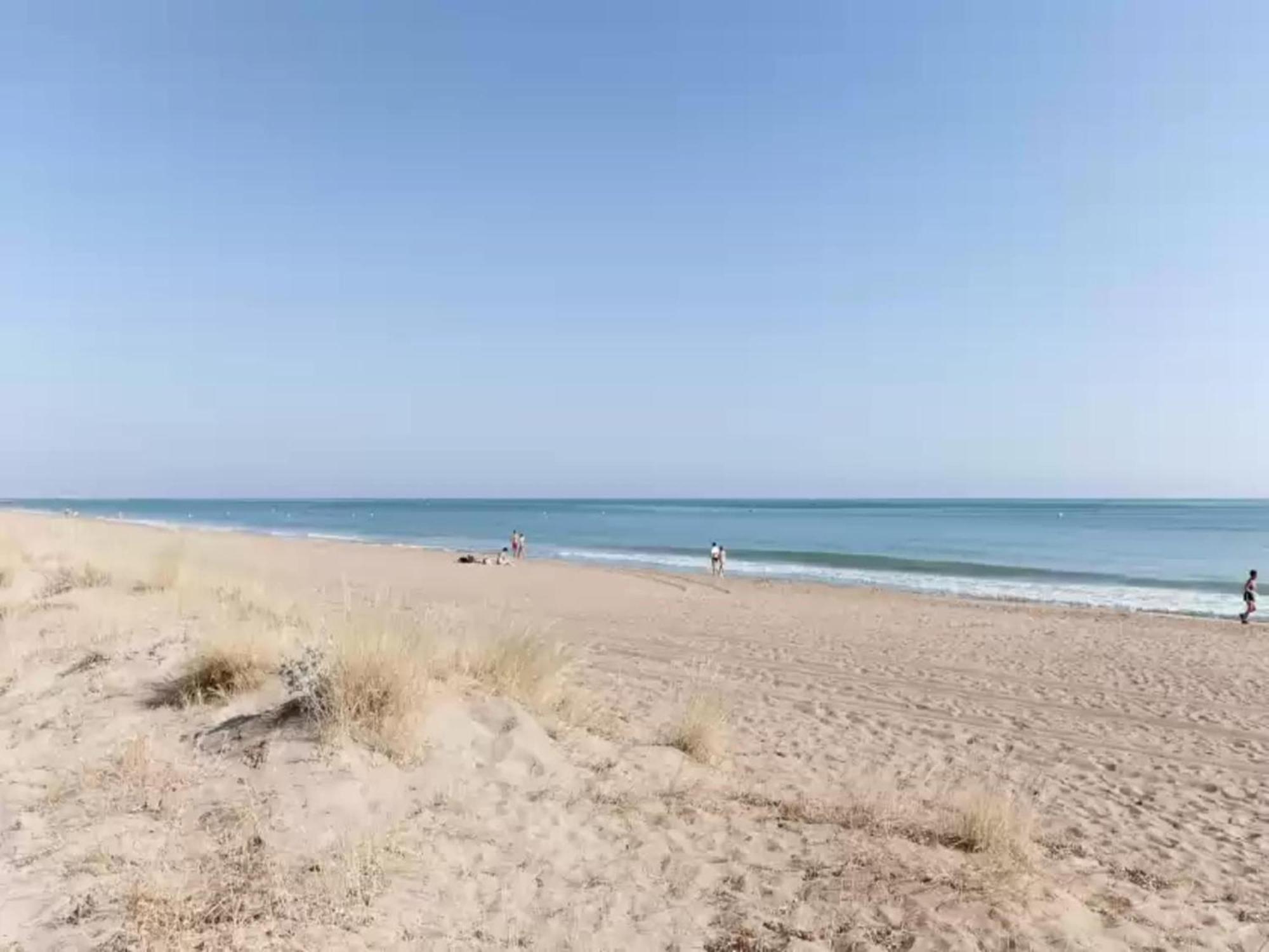 In * Dénia