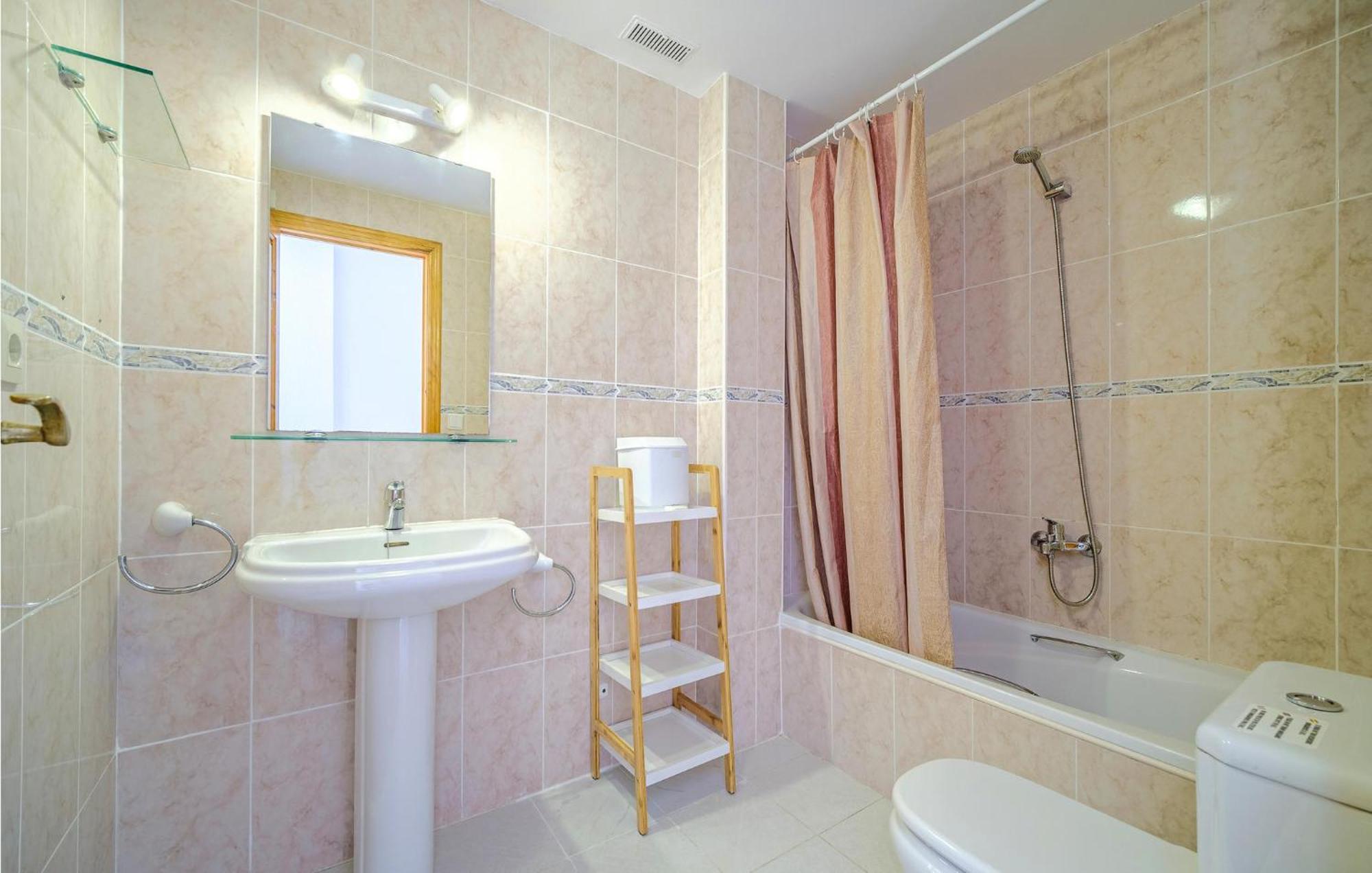 Stunning In With Kitchen Denia
