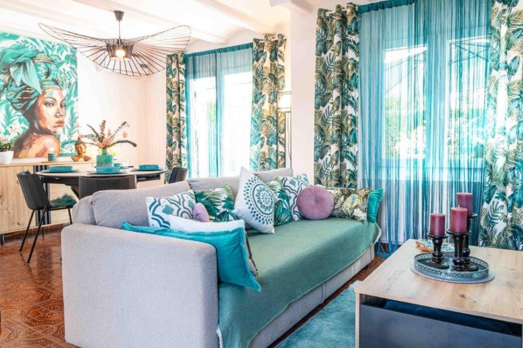 Residencia La Perla Сasa de vacaciones *