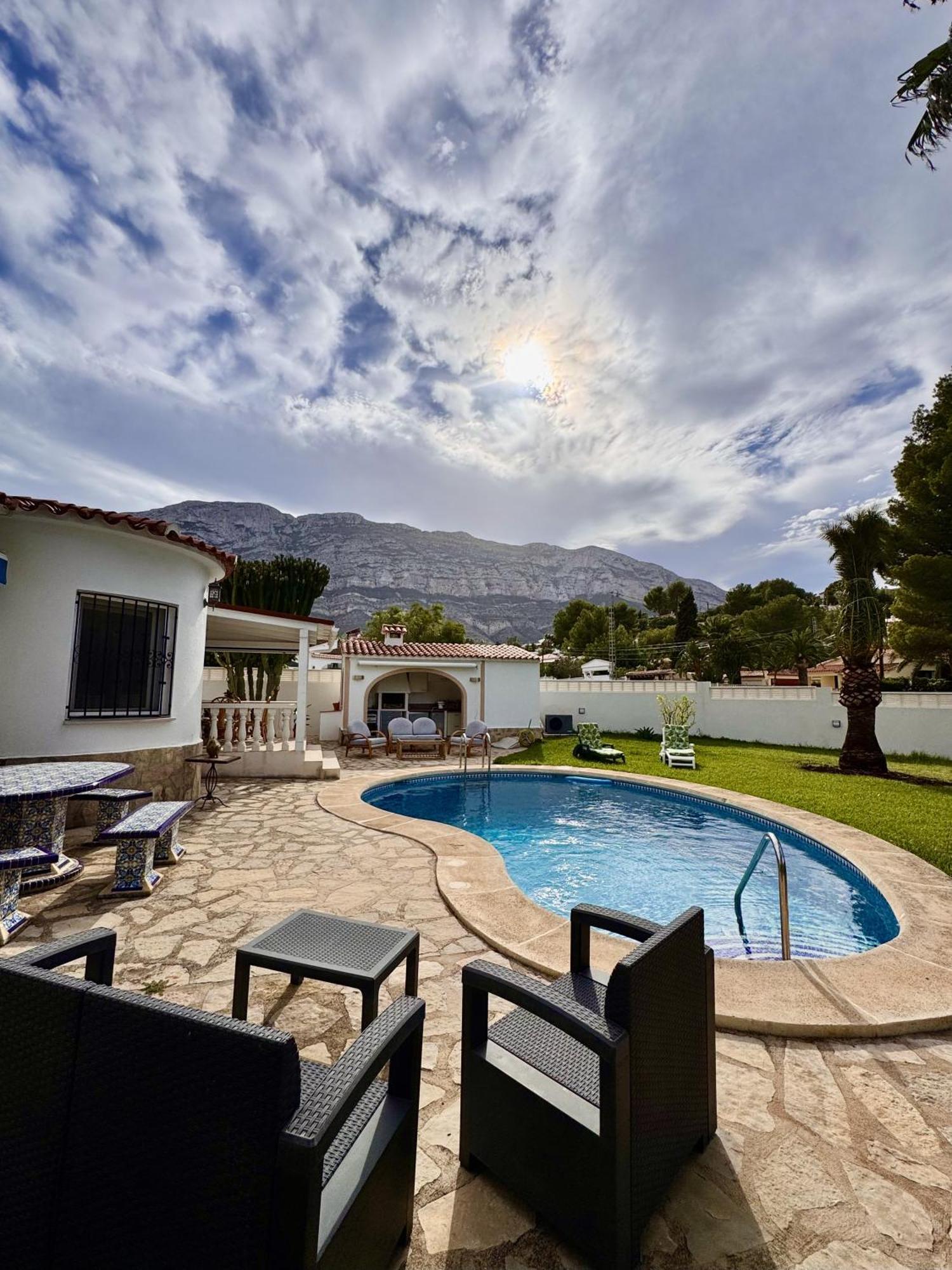 Sophie Villa