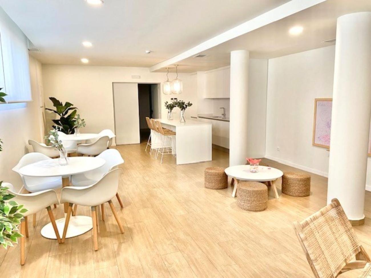 Apartment - Vivir La Vida *