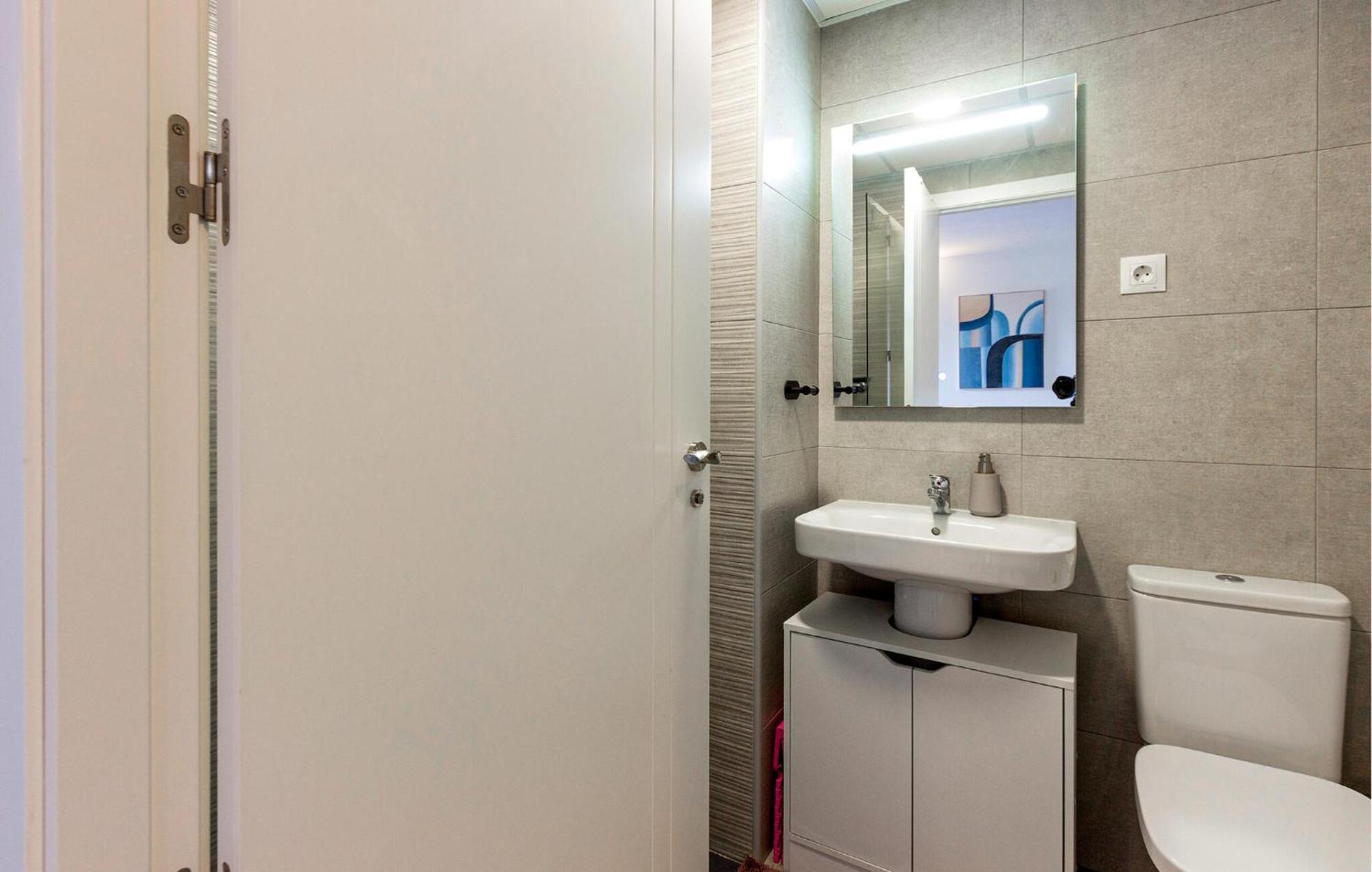 Apartamento Lovely In With Swimming Pool *