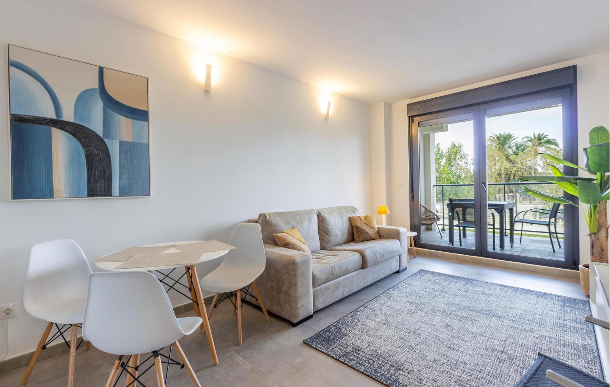 Apartamento Lovely In With Swimming Pool *