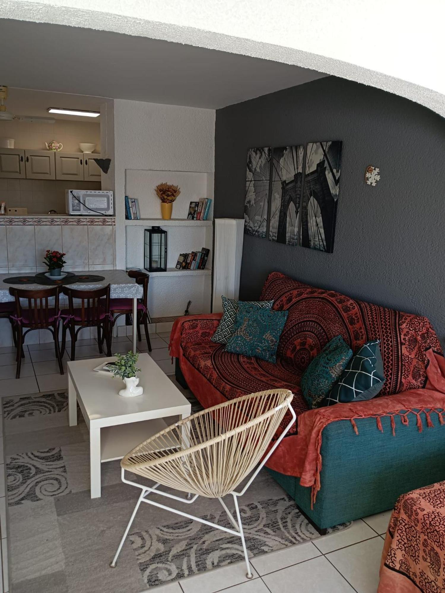 1 Montgo Apartment *