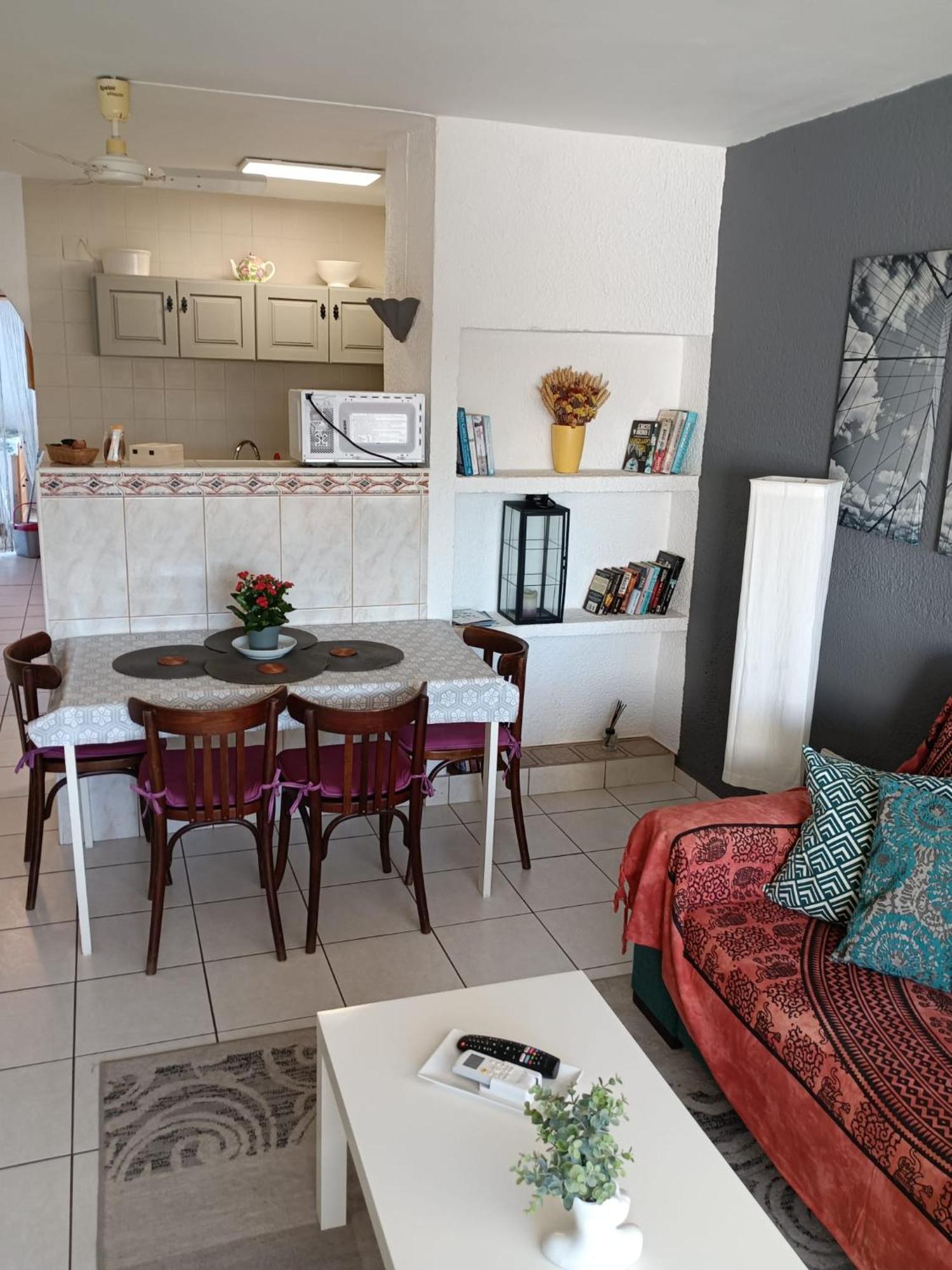 Apartment 1 Montgo *