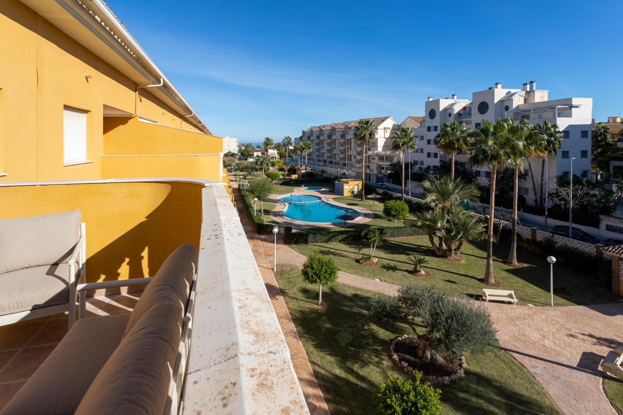 Atico 3d Brisas I By Bookindenia *