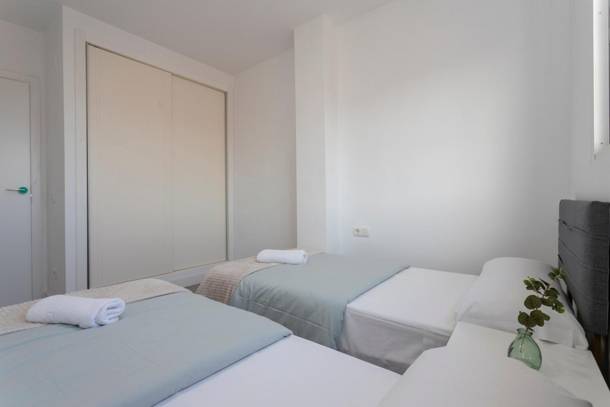 Apartamento Atico 3d Brisas I By Bookindenia *