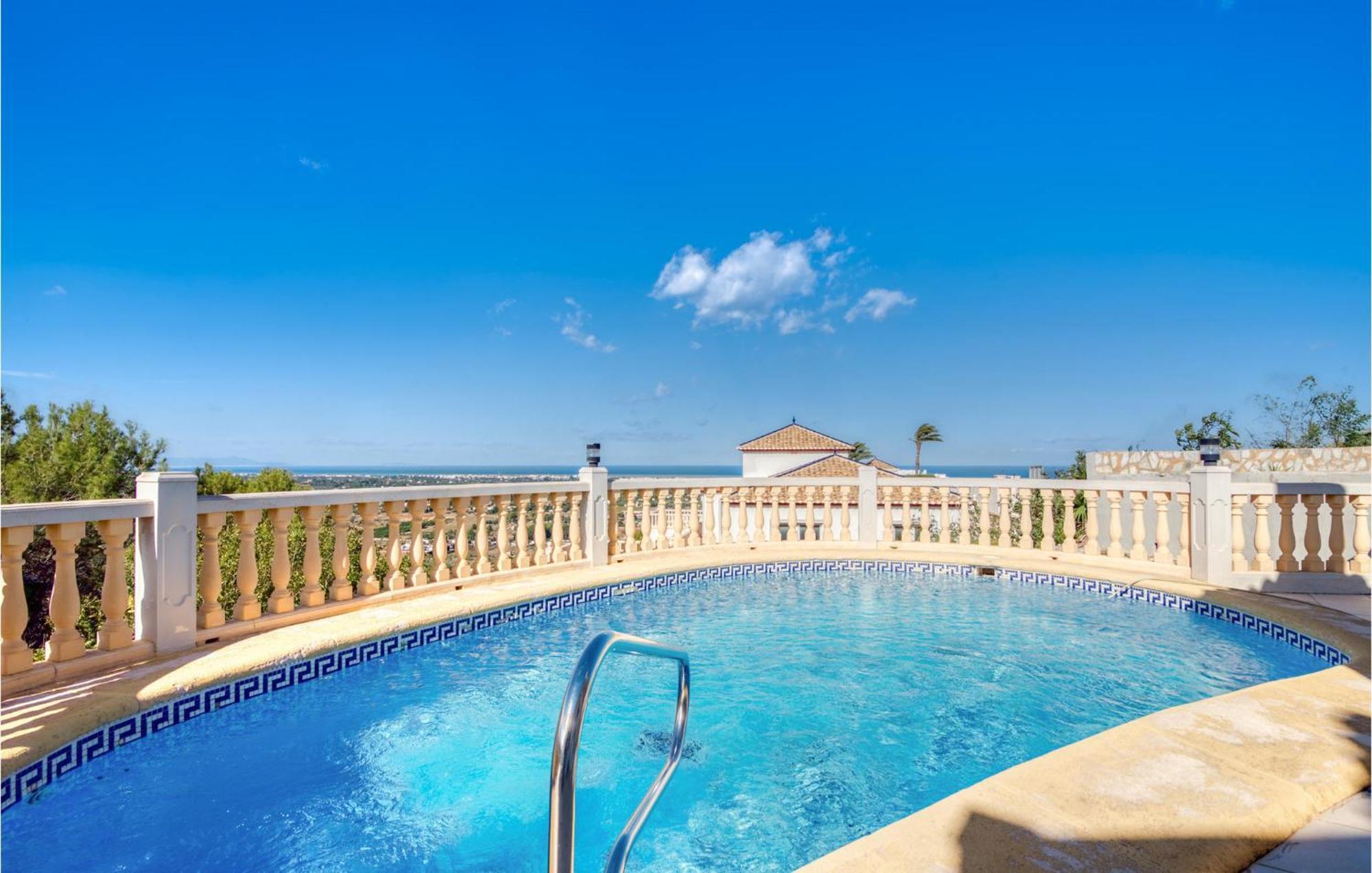 Holiday home Pet Friendly In With Kitchen Denia