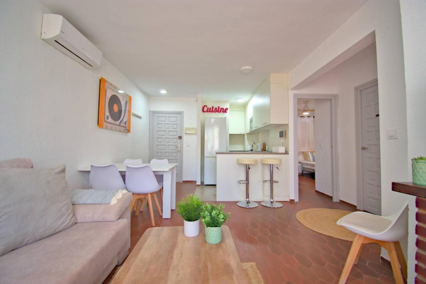 Acquamarina By Edeal Homes