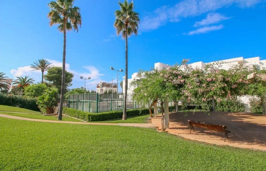 Planta Baja Con Piscina A Tres Min De La Playa Dénia