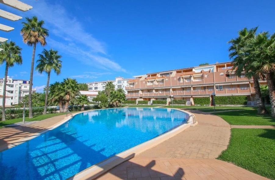 Planta Baja Con Piscina A Tres Min De La Playa Apartamento Dénia