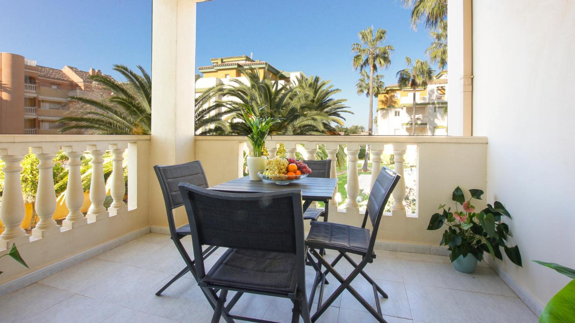 Apartamento Luxury, Beach, Pool And Garden