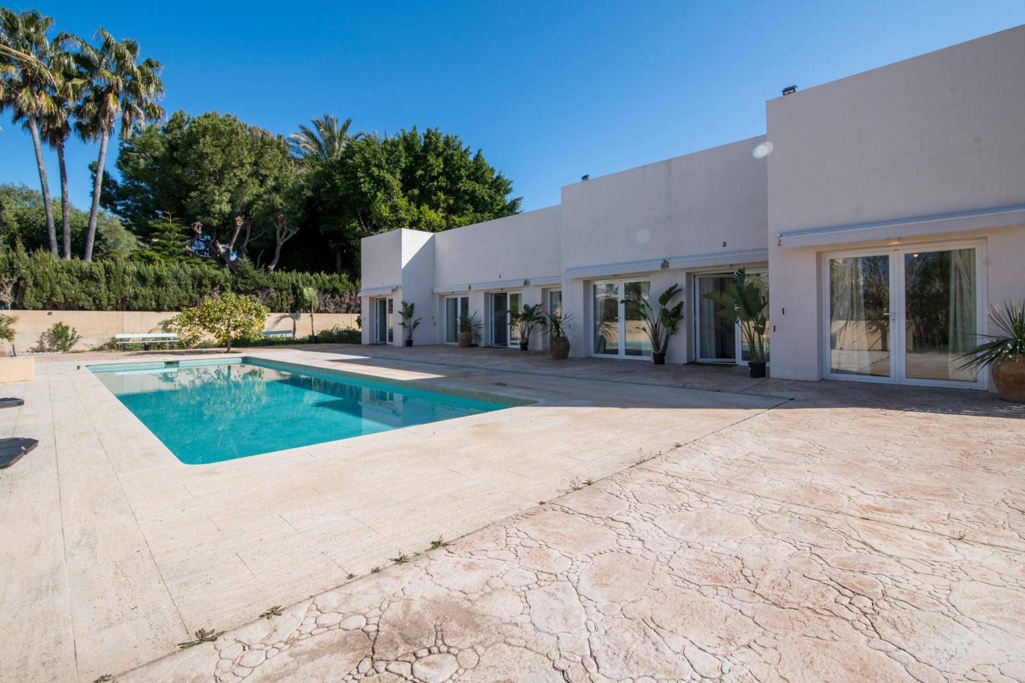 Apartamento Acogedor Con Jardin En 3 *