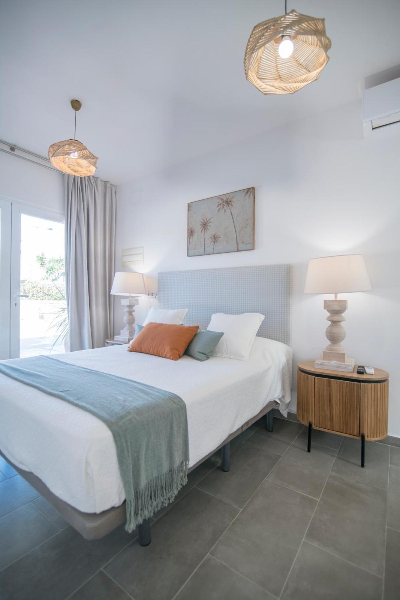 Acogedor Con Jardin En 3 Apartamento