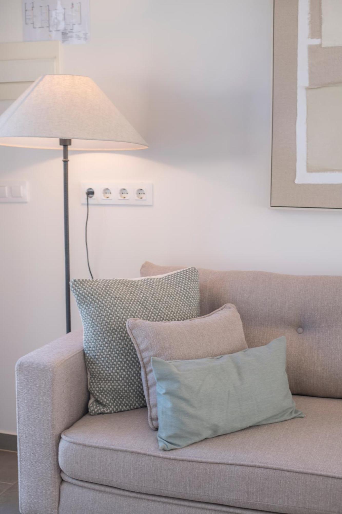 Acogedor Con Jardin En 3 Apartamento *