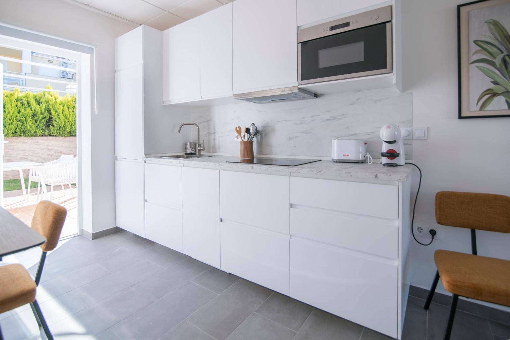 Acogedor Con Jardin En 3