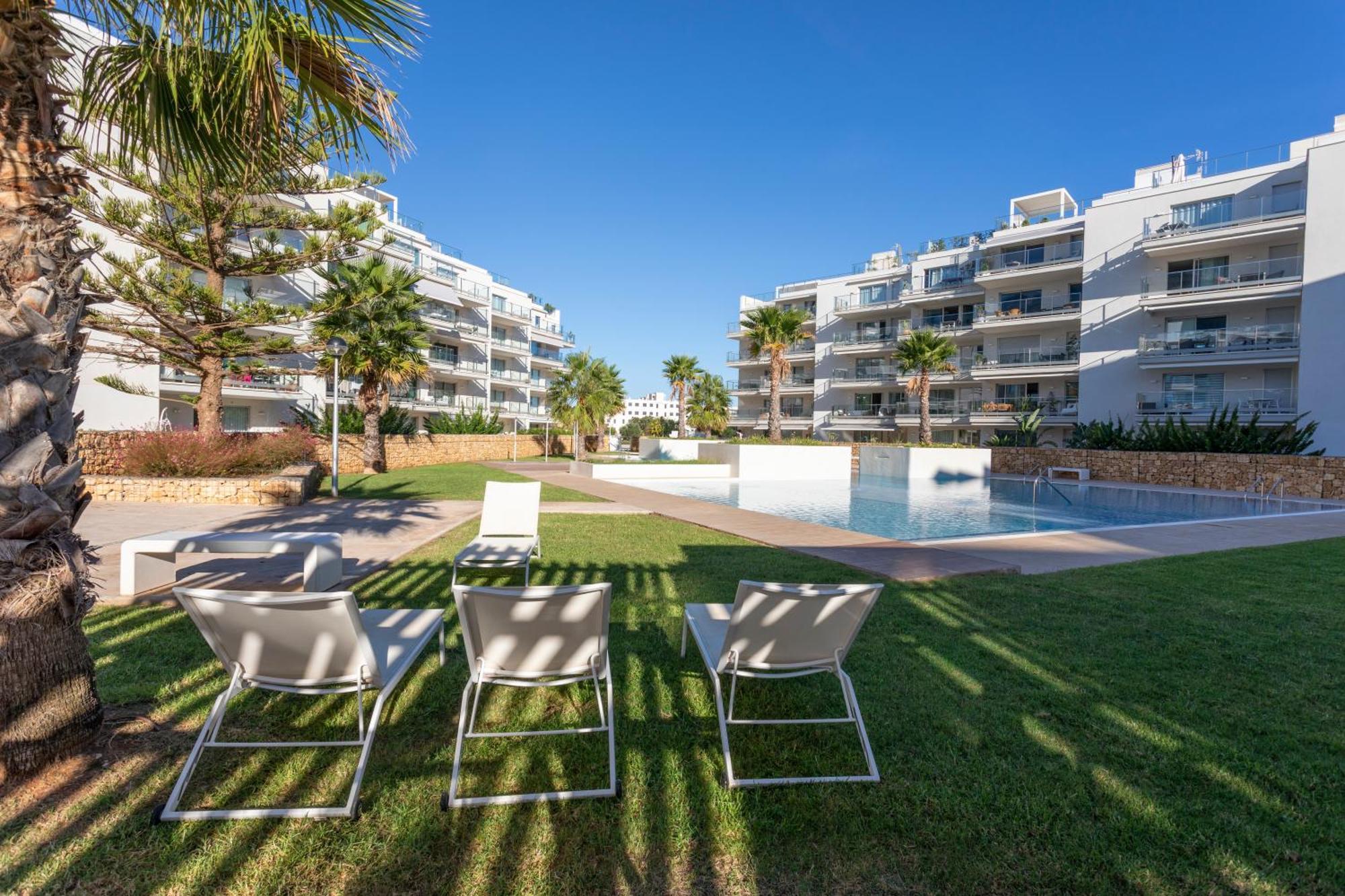 Marina Real Ii, 2 By Bookindenia Dénia