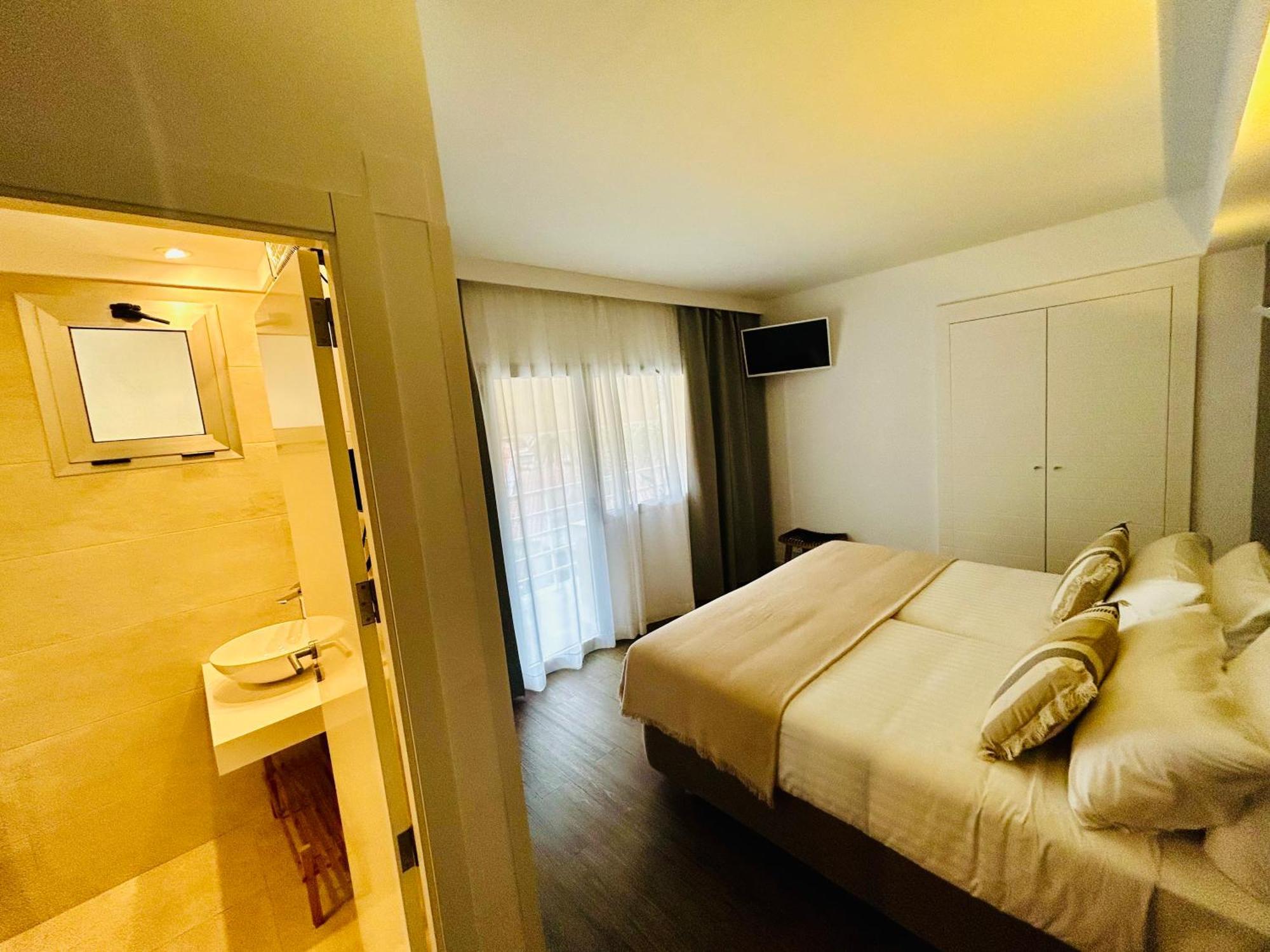 Hotel Villamor Hotel 2*