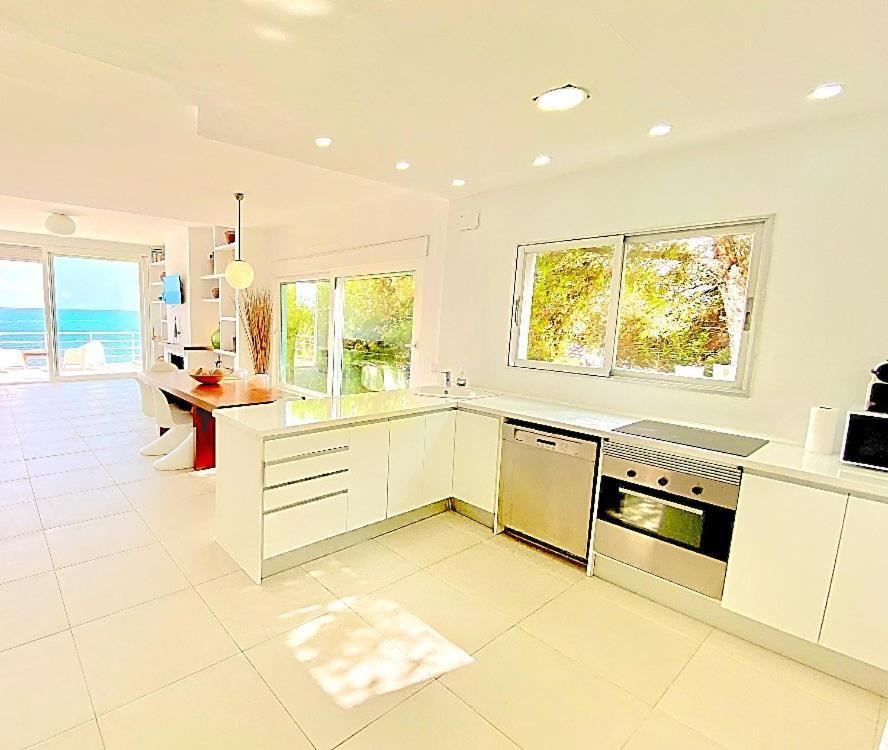 Mediterranean Dream By The Seacheckhostprofile Villa