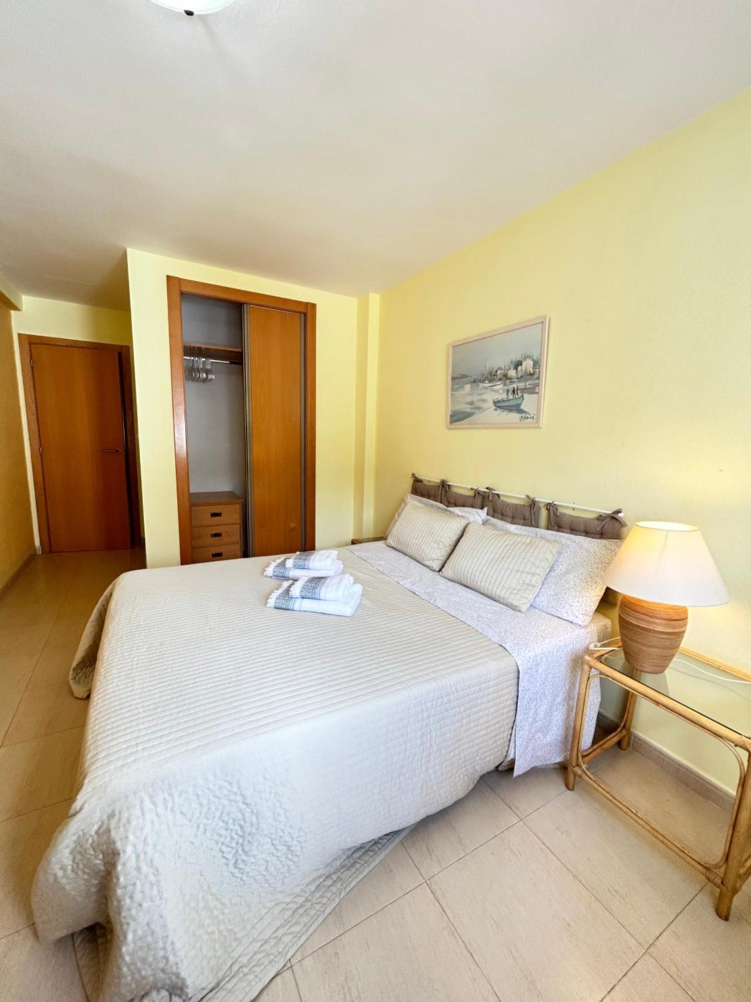Sea Views Apartment