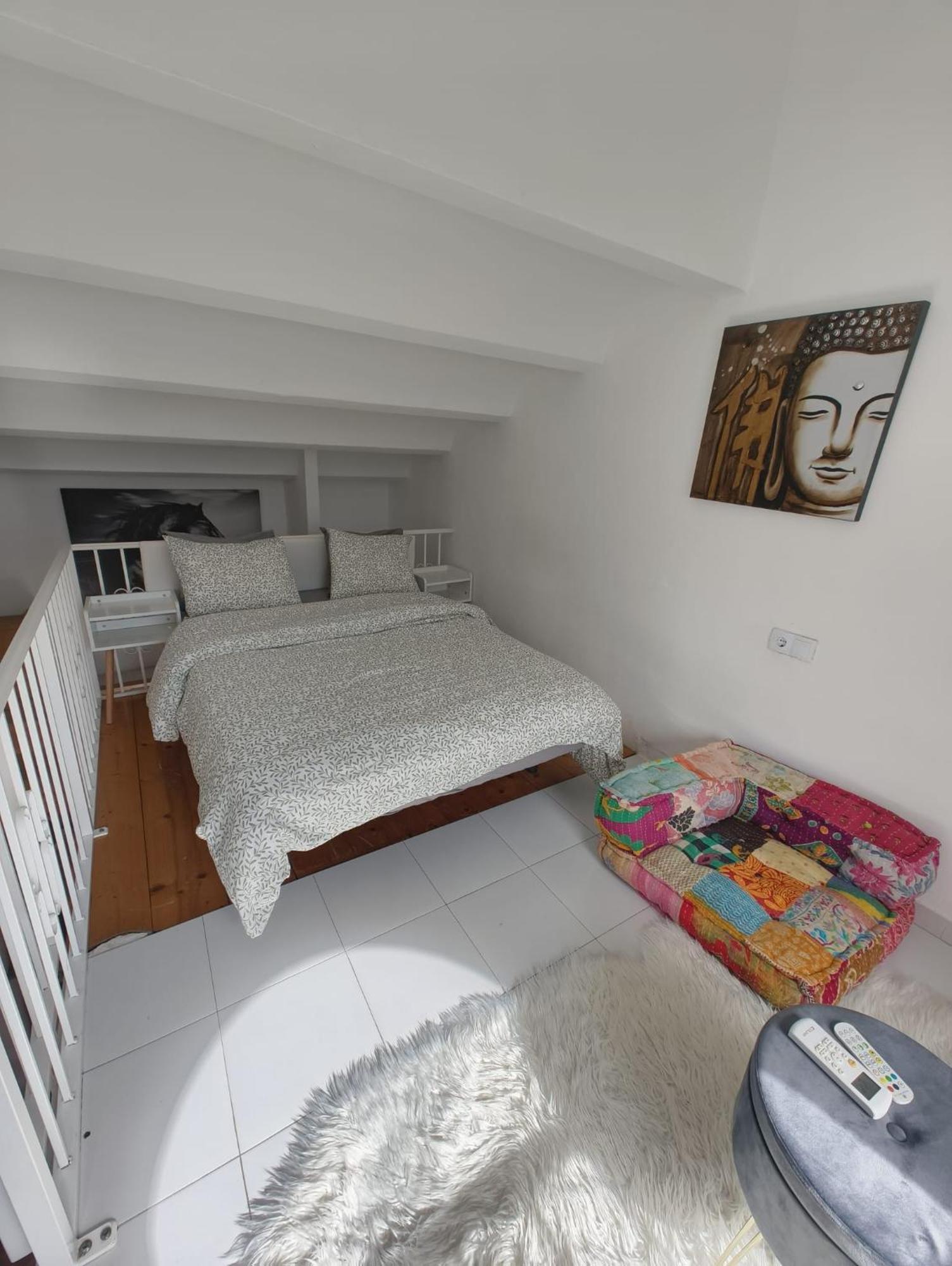 Tipo Loft Con Vista Al Montgo Apartamento *
