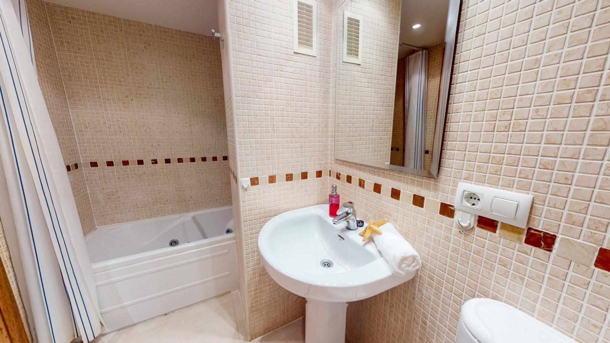 Yuka By Family Homes