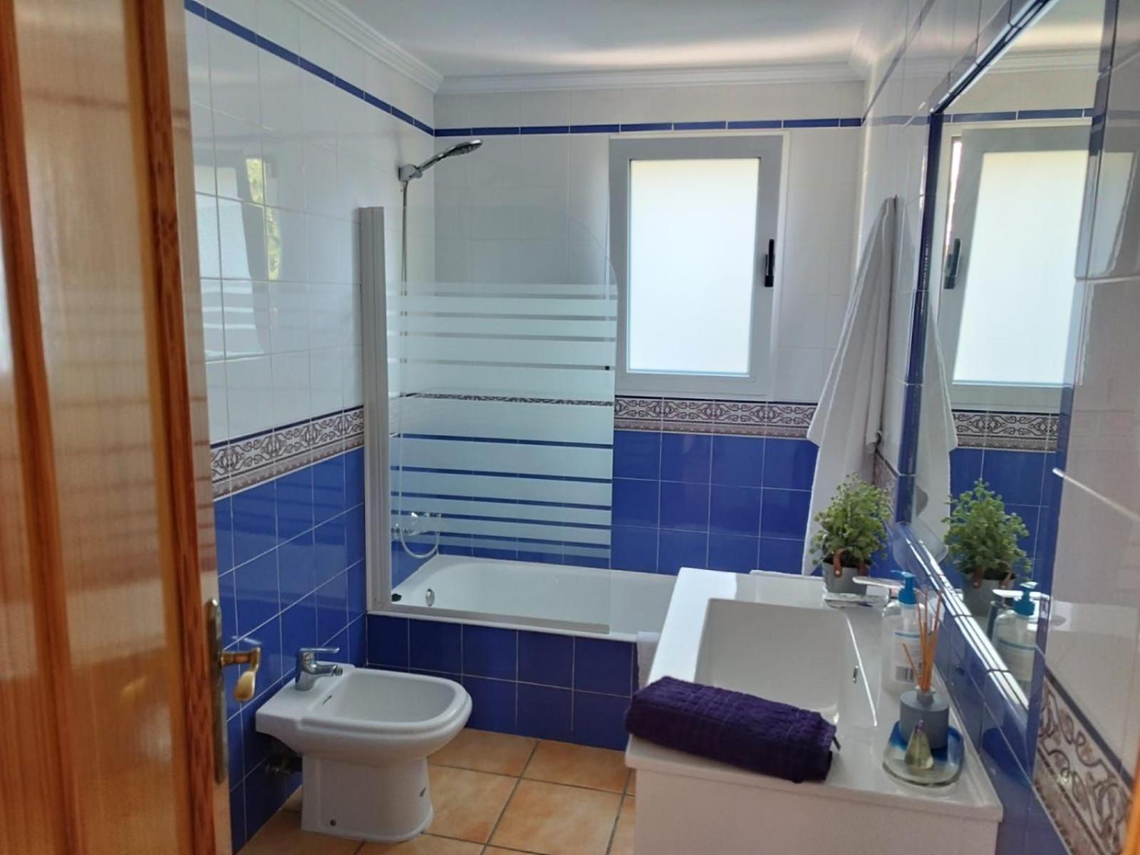 Eirene By Family Homes Villa