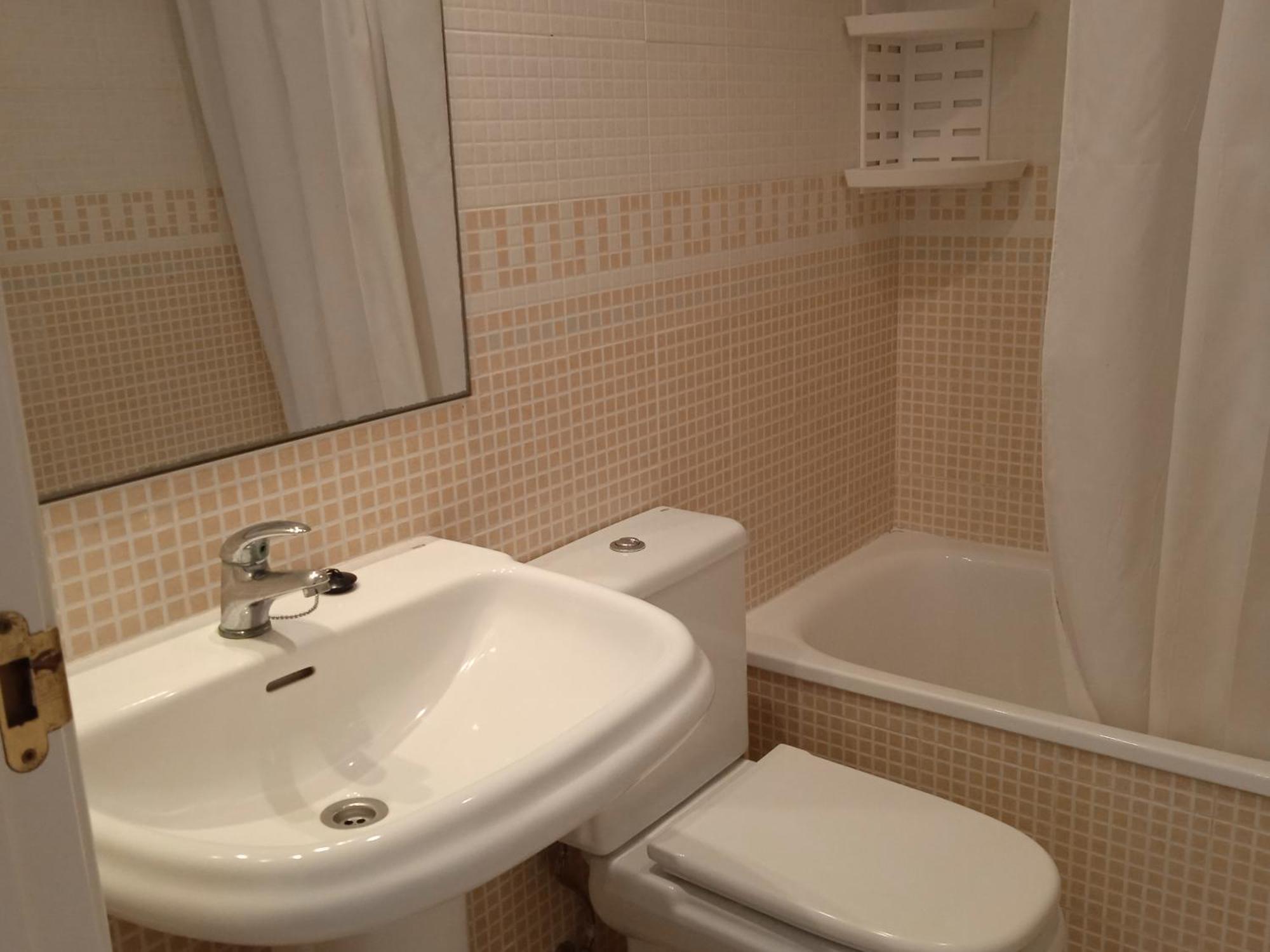La Riviera - Vista Piscina- Serviden Apartamento