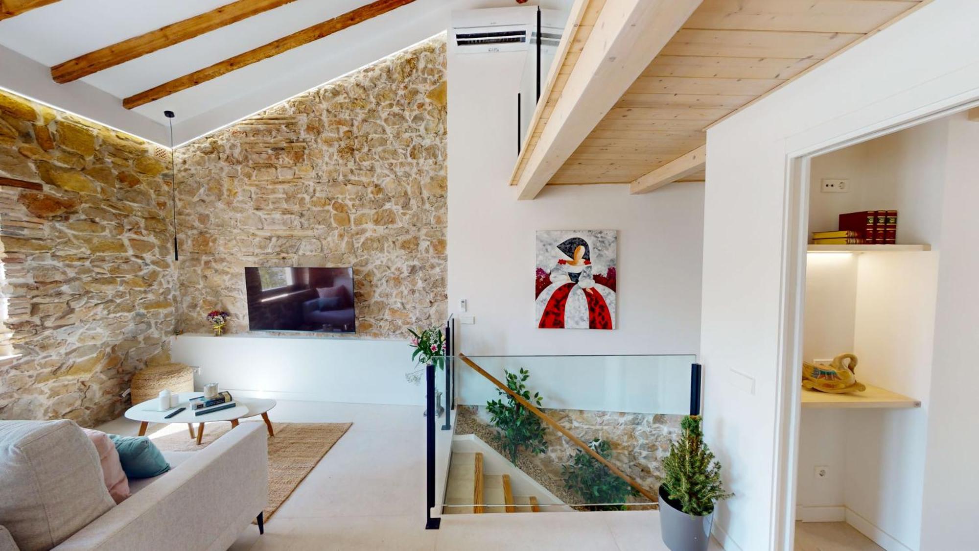 Ca La Iaia By Family Homes