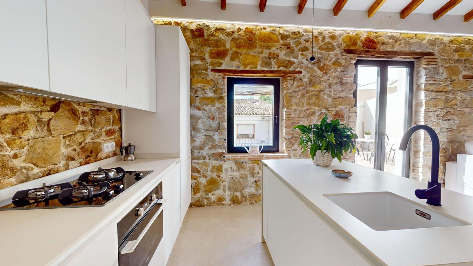 Ca La Iaia By Family Homes *