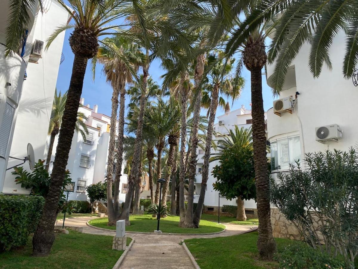 Apartamento 3 Minutes From The With Swimming Pools, Slides, And A Bar *