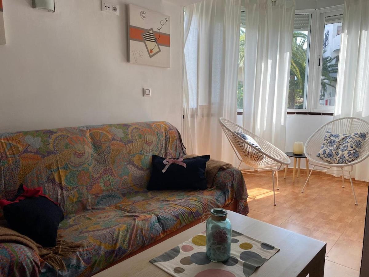 3 Minutes From The With Swimming Pools, Slides, And A Bar * Dénia